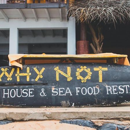 Why Not Guest House Хиккадува Экстерьер фото