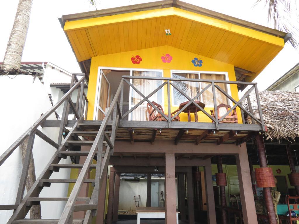 Why Not Guest House Хиккадува Экстерьер фото